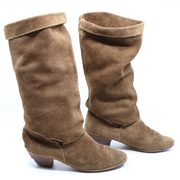 Vintage 70s Tan Suede Slouchy PUSS IN BOOTS - Picture 3 of 8